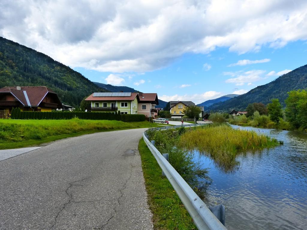 Ferienwohnungen Unterkofler Treffen am Ossiacher See Zewnętrze zdjęcie